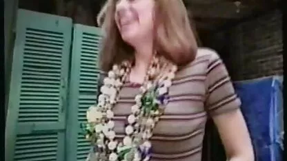 Mostrar arbusto en mardi gras 1997 defloracion anal xxx