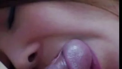 Sexy asiático usos consolador y consigue su coño y culo follada suegra y yerno cojiendo