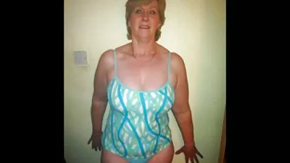 Mi caliente madura prono oral