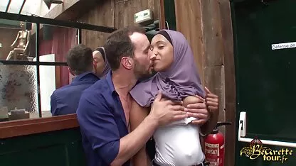 Djamila zetoun completo une bonne queue pour le beurette tour xnxx espa