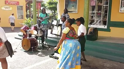 Mientras tanto n ghana xvideo peruano