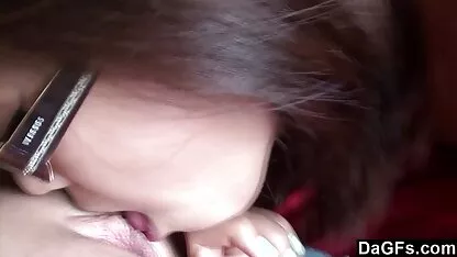 Linda Asiática adolescente va hacia abajo en su amigo videos completos xxx gratis