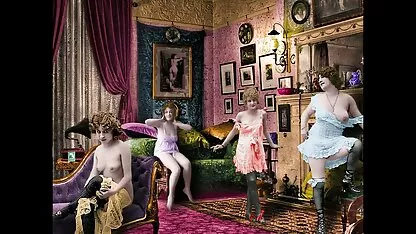 Bordello sueños (2012) mujeres bailando semidesnudas