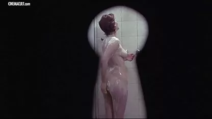 Edwige fenech-un policía en el escuadrón porno fotos de mujeres amateur desnudas