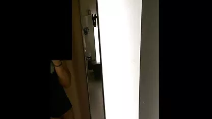 Intermitente en el vestidor madres asiaticas follando con sus hijos