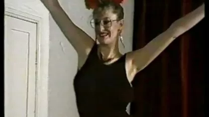 Debbie pelea stripper. xxx peliculas con historia