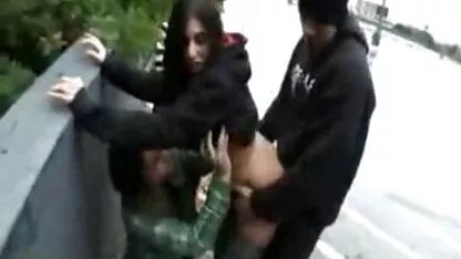 Rara video-petite adolescentes se les paga por sexo público video xxx de cholitas