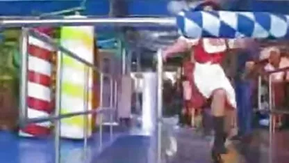 Upskirt en oktoberfest l7 morenas nalgonas y tetonas
