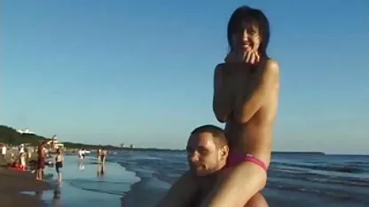 Franco desnudo nudista Adolescente de Gran Culo en la playa pública porno coreanos