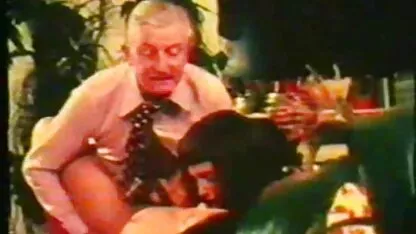 Viejo hombre jefe necesita sexo 2 desgaste-tweed descargar videos gratis xxx