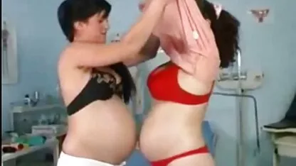 Sexy embarazada lesbianas teniendo la divertido videos de cojedera