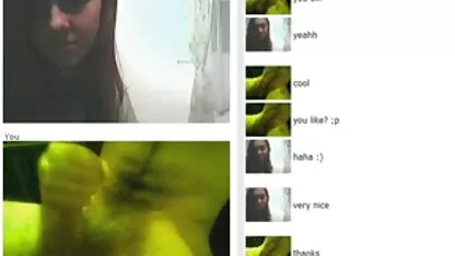 Webcam con un impresionado morena madrastras pilladas