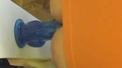 La castidad transexual se folla a 9 pulgadas de pared consolador japonesas violadas brutalmente