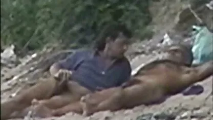 Gay atrapado playng en la playa nudista mujeres gordas calientes gratis