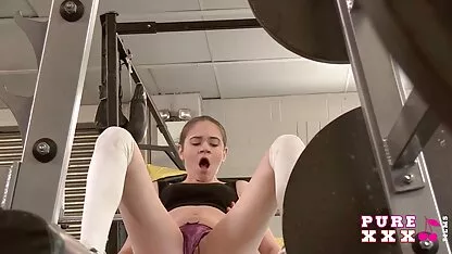 Pure xxx películas lucie da todos shes tiene en Gimnasio maduras rellenitas peludas