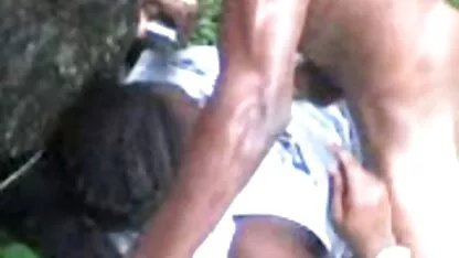 Une grosse negro antillaise baiser dans les bois  incesto padrastro