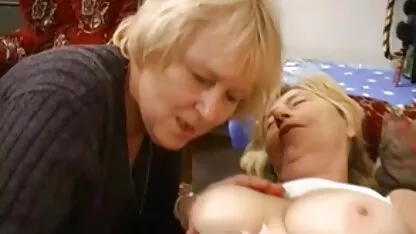 Viejas lesbianas Abuela follando con peludas gordita madura el culionero