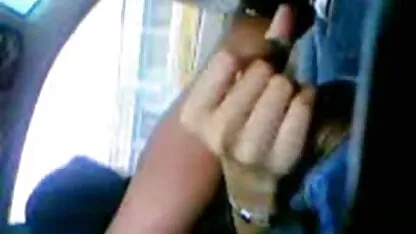 Malay hijab chica dando la handjob 4 video porno para ver