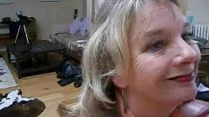 La abuela jasmine soplar trabajo ricas petardas
