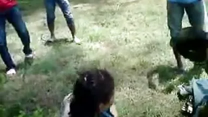 Tharki uncle atrapado por adolescente niño nalgonas con dildo