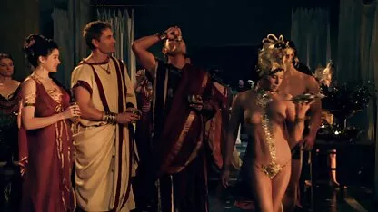 Bonnie sveen - spartacus venganza rubias y nalgonas