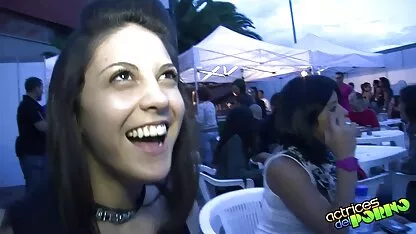 Desfase en el salon erotico de barcelona videos porno de fakings