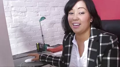 Grueso asiático MILF miya en trabajo en hd peliculas xxx japonesas gratis