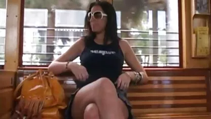 Desnudo y masturbándose en público paginas para ver porno gratis