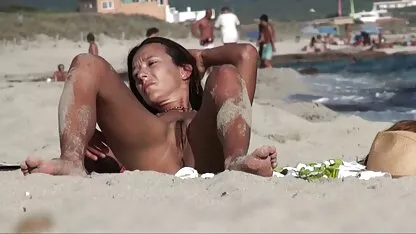 Maduro buen cuerpo en la playa xxx rubias en español