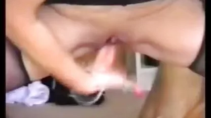 Femdom chorros en esclavo cara rubia infiel xxx