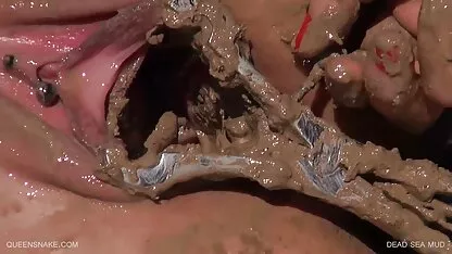 Mar Muerto de barro - queensnake.Com - qsbdsm.Com peliculas xxx de negras