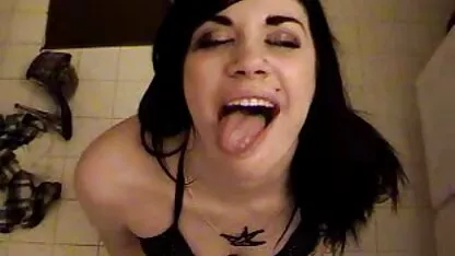 Amateur hijo de puta goth adolescente traga semen xxx de cachondas