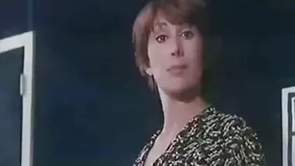 Francés Maduro Pega chicas calientes en publico