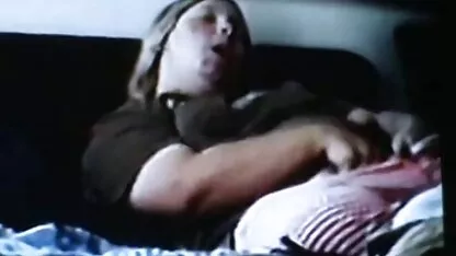 Regordete oculto leva vestido masturbación viejos gordos follando jovencitas