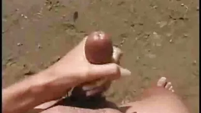 Masturbación con la mano corridas videos gay de latinos en español