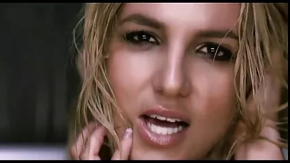 Britney spears womanizer (director's cut) peliculas hentay sub español