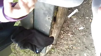 Ella reloj e tocar mi polla maduras cachondas sexo