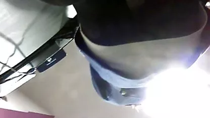 Upskirt voyeur Italia videos porno lesbian
