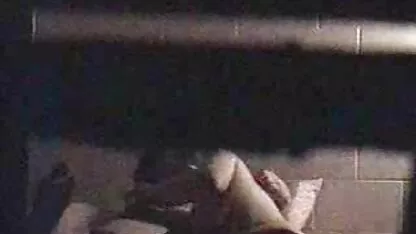 Hidden cam maduro golpe y trabajo de la mano morenas follando