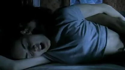 Lesbien masturbándose unos a otros en bed-nicolo33 colegialas borrachas xxx