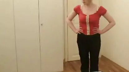 Tía reprendió a su chica y luego chupó su polla video xxx borrachas