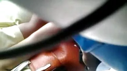 Encoxada ella me toca bulto Polla erecto maduro videos de sexo las cerdas