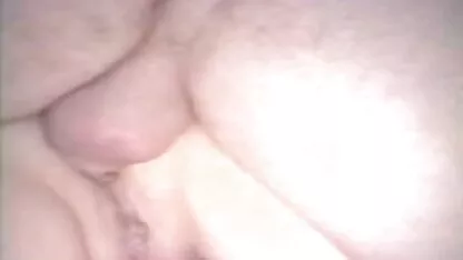 Esposa compartida y animada por su esposo videos de sexo con peruanas