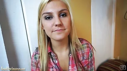 Amateur rubia en la fundición sofá follada duro videos xxx maduras infieles