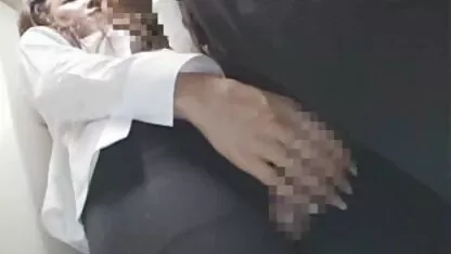 Japonés dama en elevator 2 follando a señoras casadas