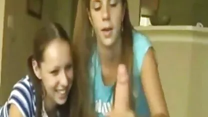 Adolescente masturbación con la mano # 10 ella tomó su mejor amigo juntos para ver pelean desnudas