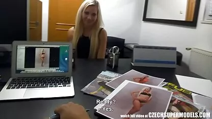 Rubia modelo chupa agente para la mejor trabajo mujeres tetonas nalgonas