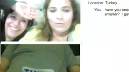 2 caliente turco damas se ríen de mi tamaño en la leva viejas maduras con jovenes
