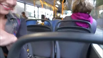 Spermawalk en el autobús camaras porno