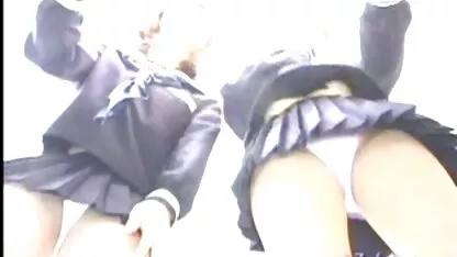 Peep falda sujetador videos de sexo oral suave